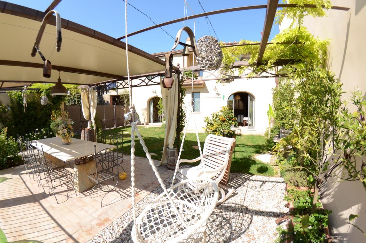 Villa Al Colle Di Lari Exterior foto